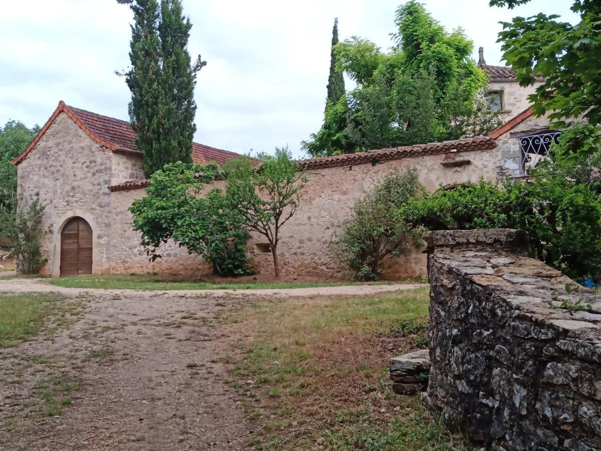 Bed and Breakfast Les Granges De L Abbaye Ginals Exterior foto
